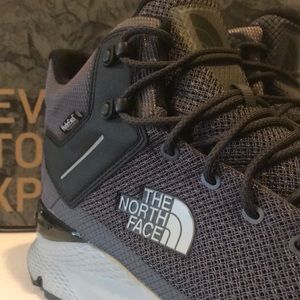 TNF Vals Waterproof Mid Hiking Boot Size 11